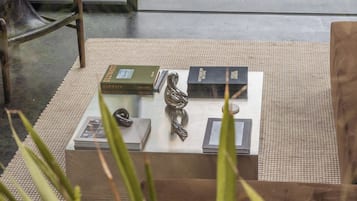 Kolam renang terbuka