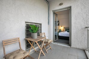 스튜디오, 더블침대 1개, 간이주방, 시내 전망 | 발코니