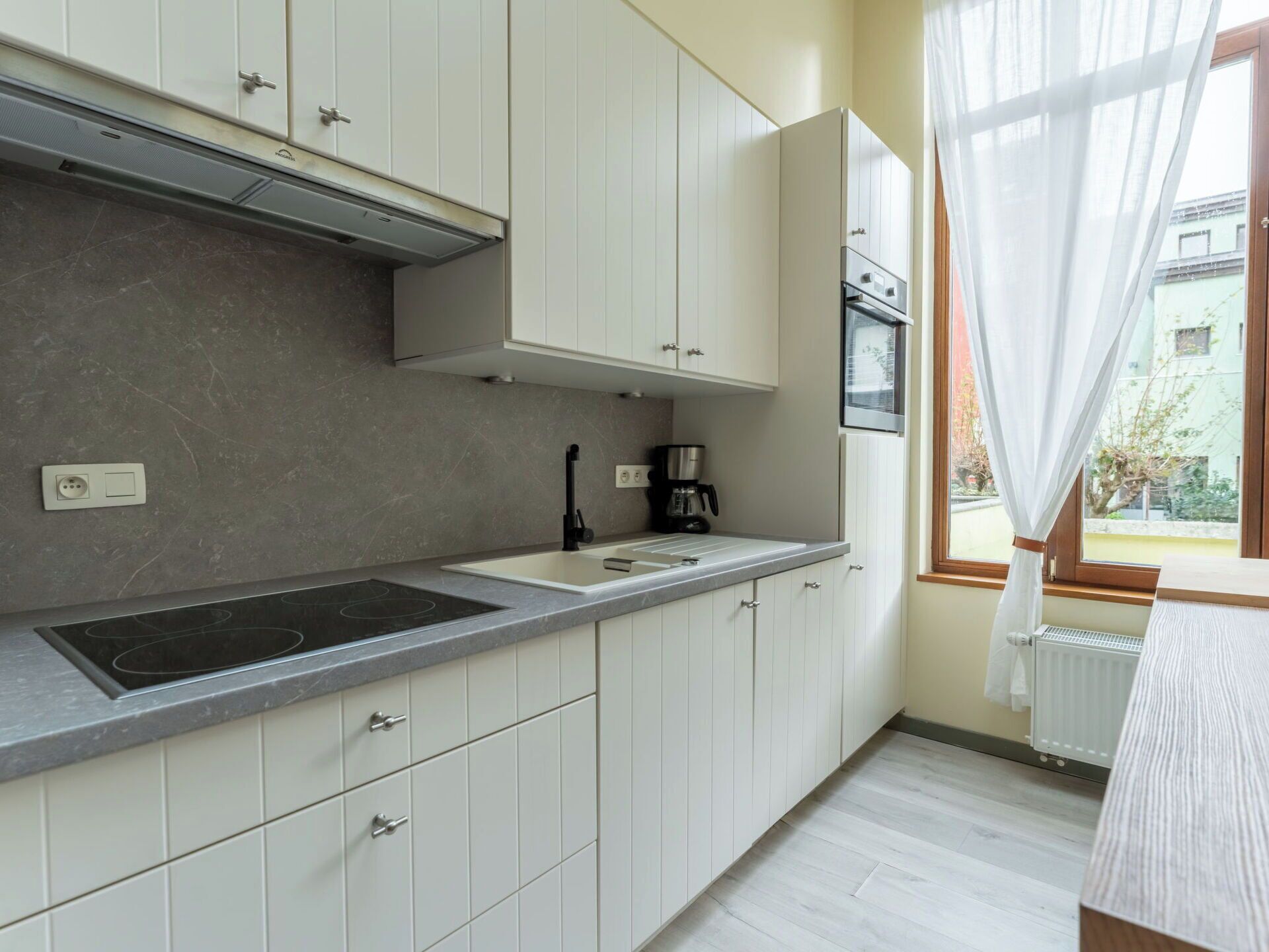 Horno y lavavajillas