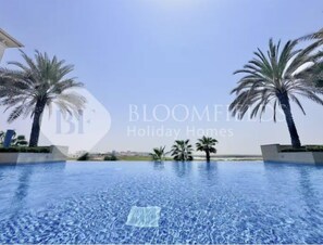 Outdoor pool - G06-Bloomfields Spacious 1Br Ansam (Abu Dhabi)