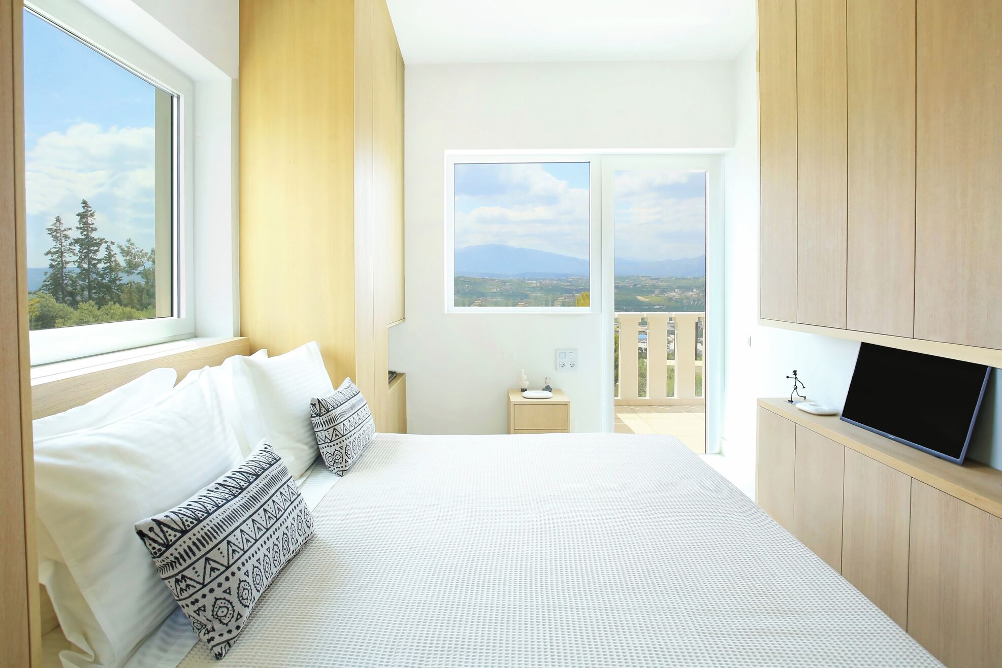 Caja de seguridad en la habitación y cortinas blackout 