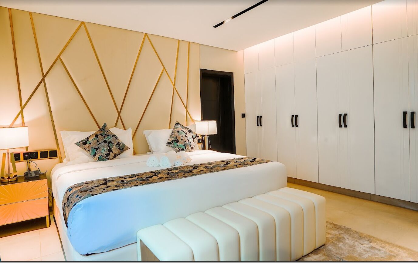 尊爵套房, 花園景觀 | 客房內保險箱、遮光布/窗簾、隔音、免費無線上網