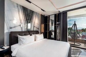 Deluxe Studio Suite, 1 King Bed, City View - The Umalas Signature (Kerobokan)