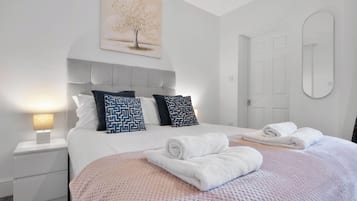 1 bedroom, iron/ironing board, free WiFi