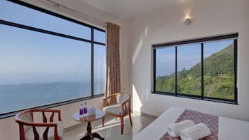 Ropa de cama de alta calidad, cubrecamas y colchones con efecto memoria