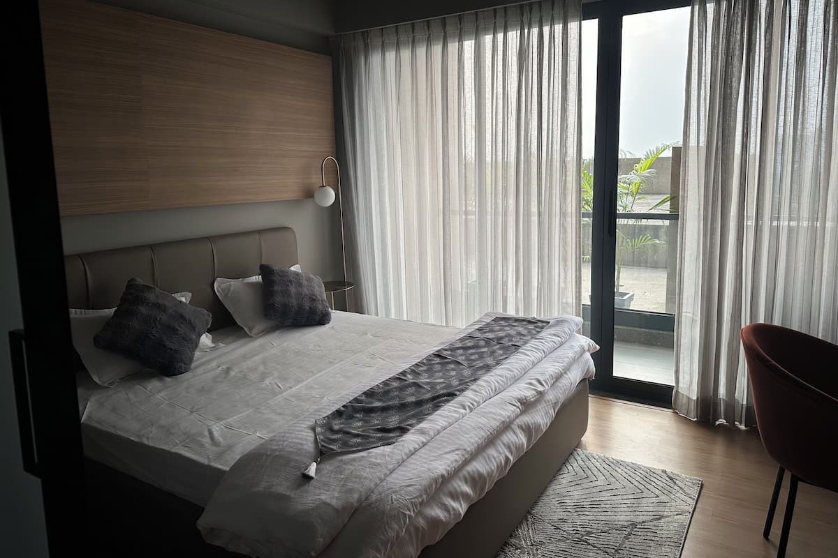 مكواة/لوح كي وواي فاي مجانًا