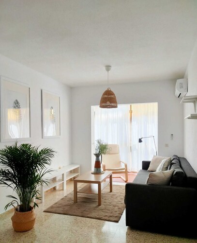 Rent Flat CENTER OF JEREZ DE LA FRONTERA month of December