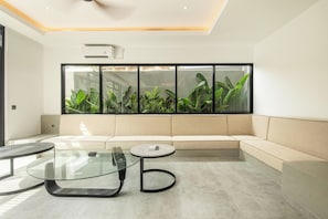 House, Smoking | 5 bedrooms - Enchanting 5BR Canggu Villa Moments to Sea (Canggu)