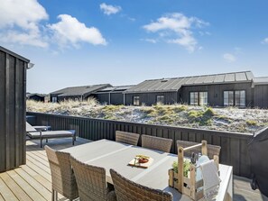 Outdoor dining - "Eida" - 500m from the sea by Interhome (Løkken)
