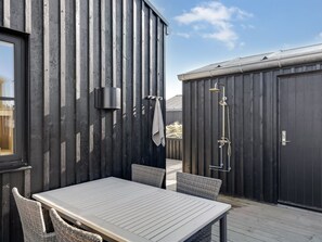 Outdoor dining - "Eida" - 500m from the sea by Interhome (Løkken)