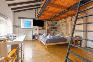 Desk, iron/ironing board, travel crib, WiFi