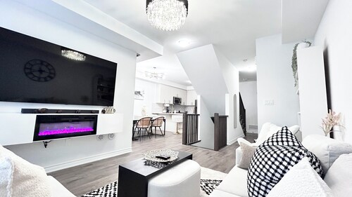 3BR Luxury Retreat | Free parking