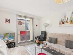 TV - 200m from Grande Plage, apt 2 adults/2 kids (Les Sables-d´Olonne)