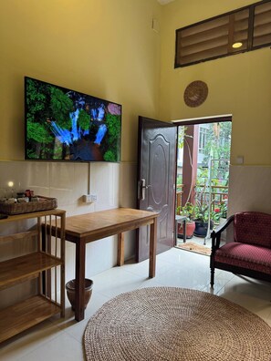 Interior - Serene City Hideaway in Phnom Penh's Heart (Phnom Penh)