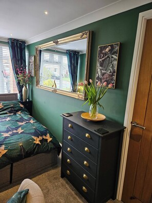 ルーム 1 ベッドルーム 喫煙可 | 1 室のベッドルーム