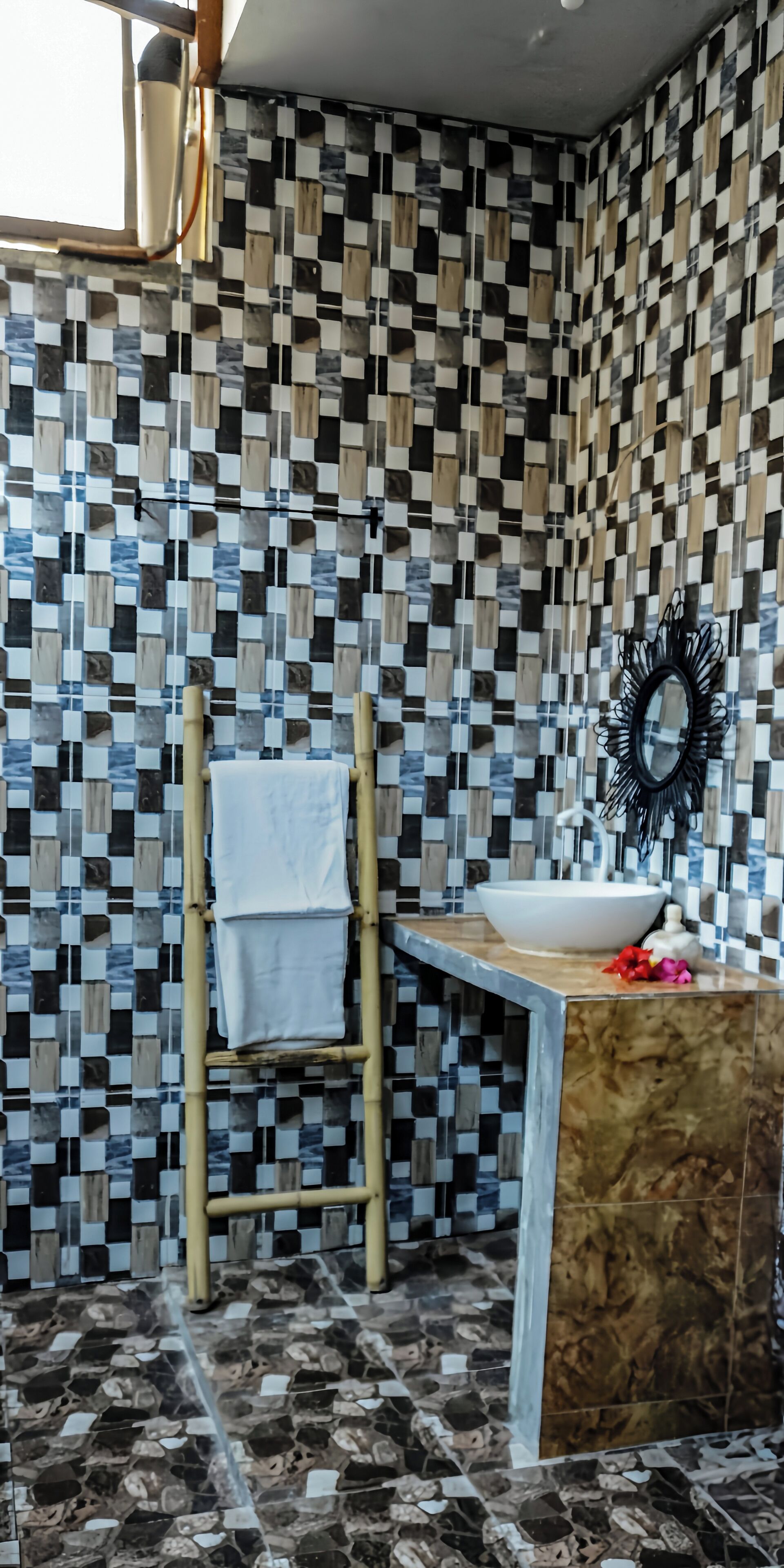 淋浴設備、提供毛巾、番梘、洗頭水