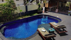 Outdoor pool - Gihon Bungalow (North Lombok Regency)