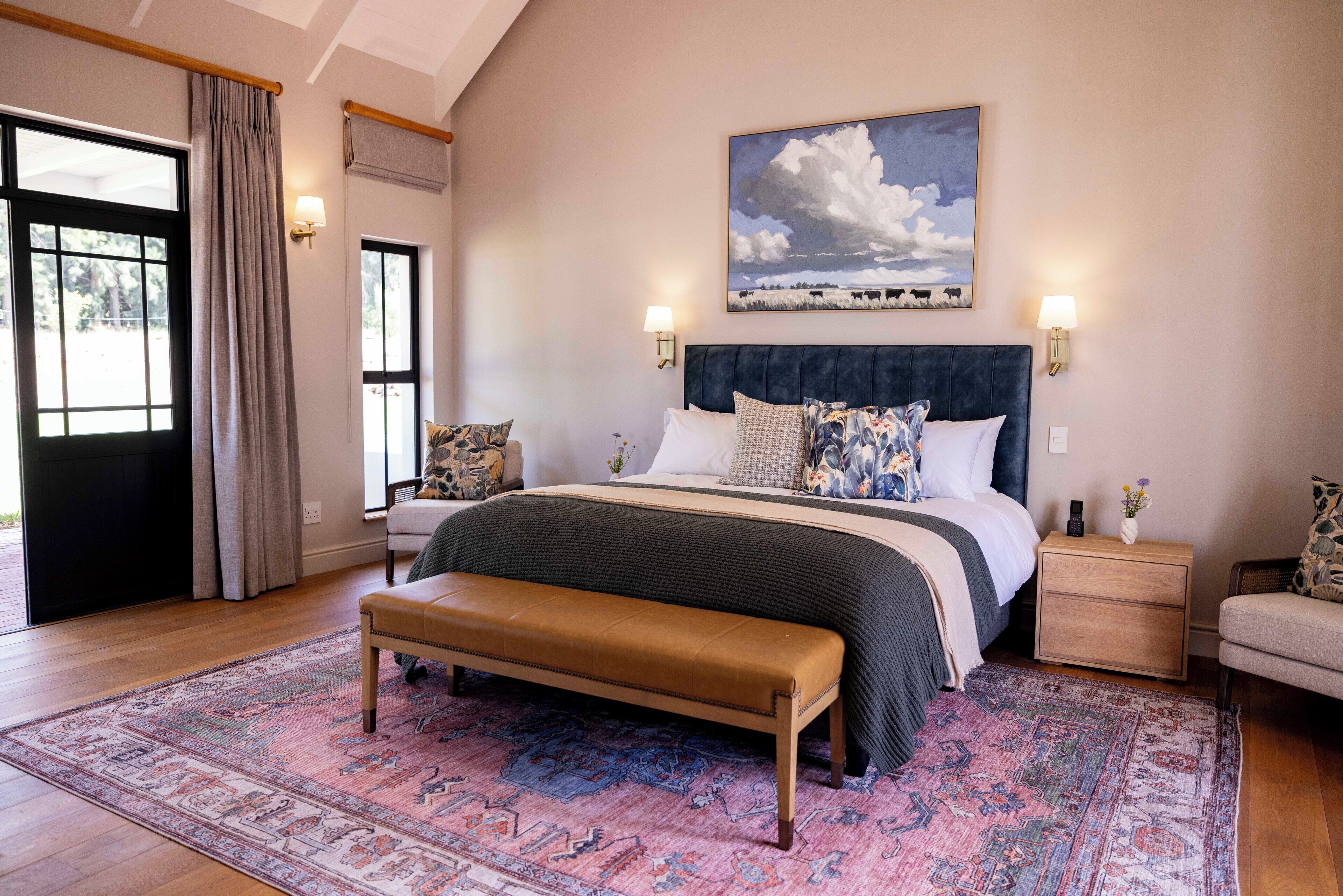 Camera Luxury con letto matrimoniale o 2 letti singoli, 1 letto king, vista giardino | Biancheria da letto di alta qualità, minibar, cassaforte in camera