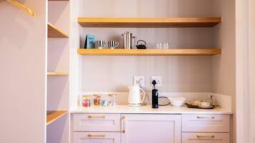 Luxury Double or Twin Room, 1 King Bed, Garden View | Premium bedding, minibar, in-room safe, individually decorated