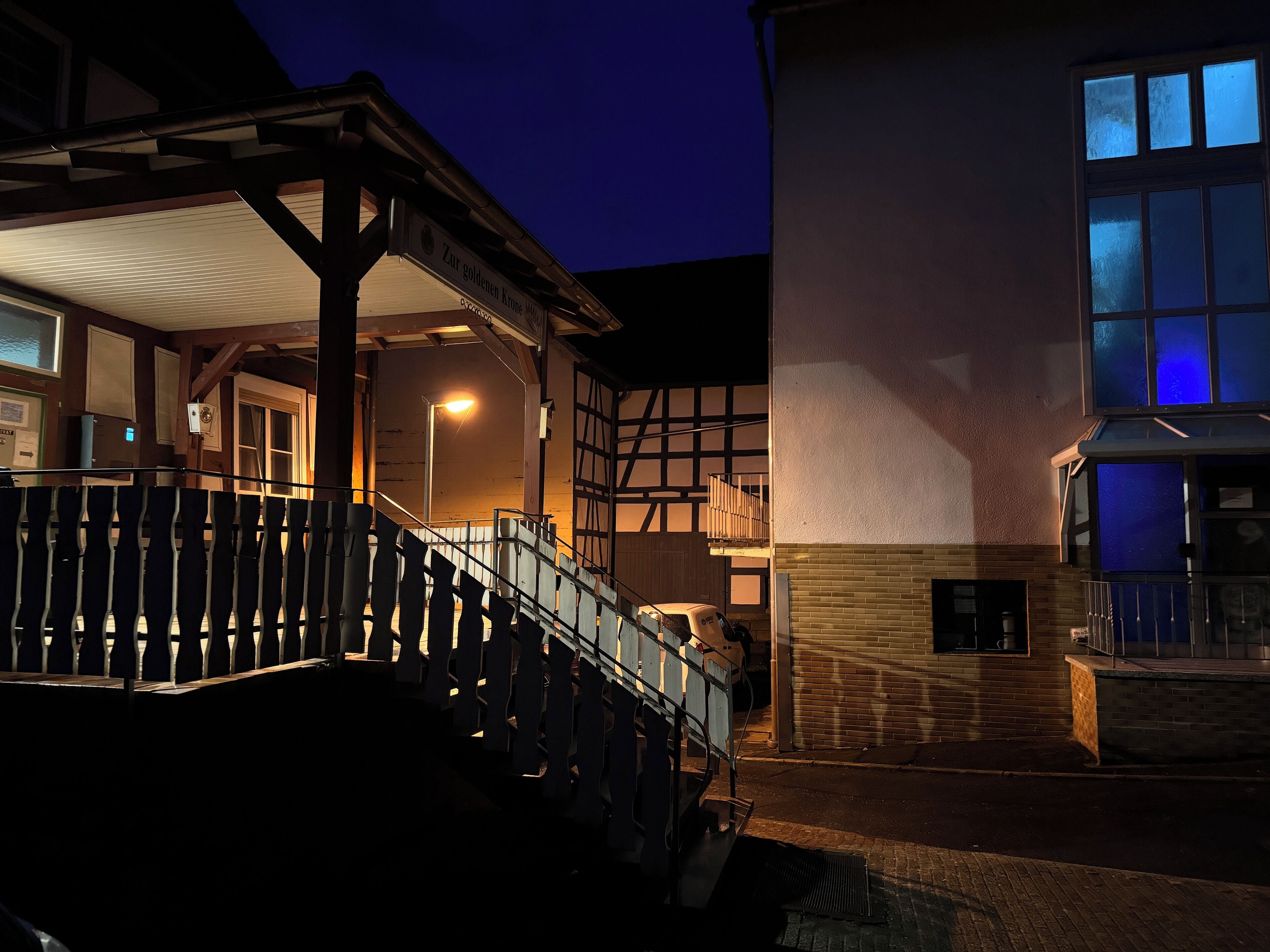 المنشأة من الخارج