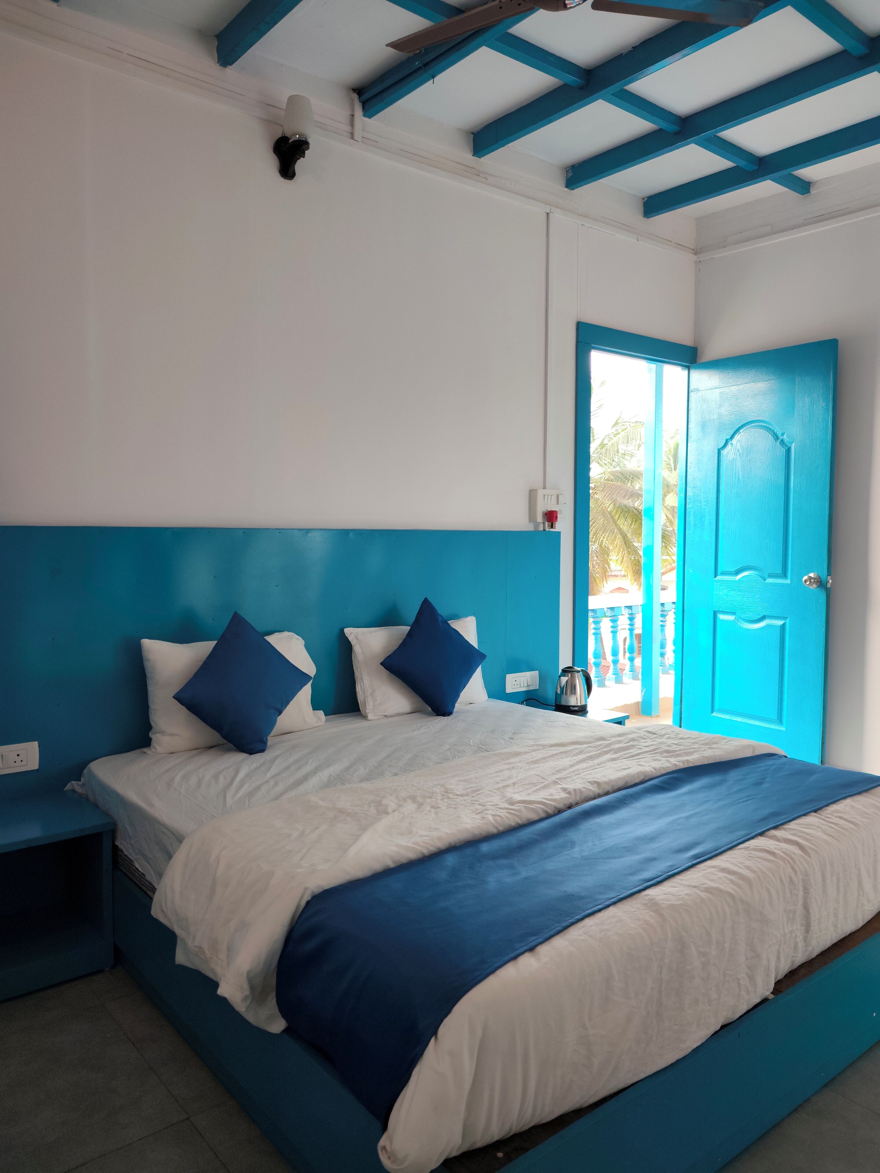 デラックス ルーム | デスク