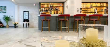 Bar (in der Unterkunft)