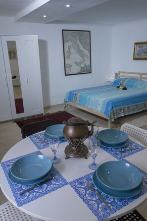 APT 1 - Classic Family | Rideaux d’obscurcissement, système d’insonorisation