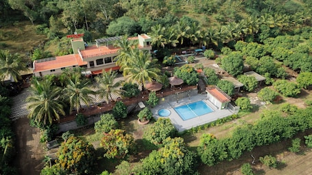 Exterior. Ambika Hills Resort