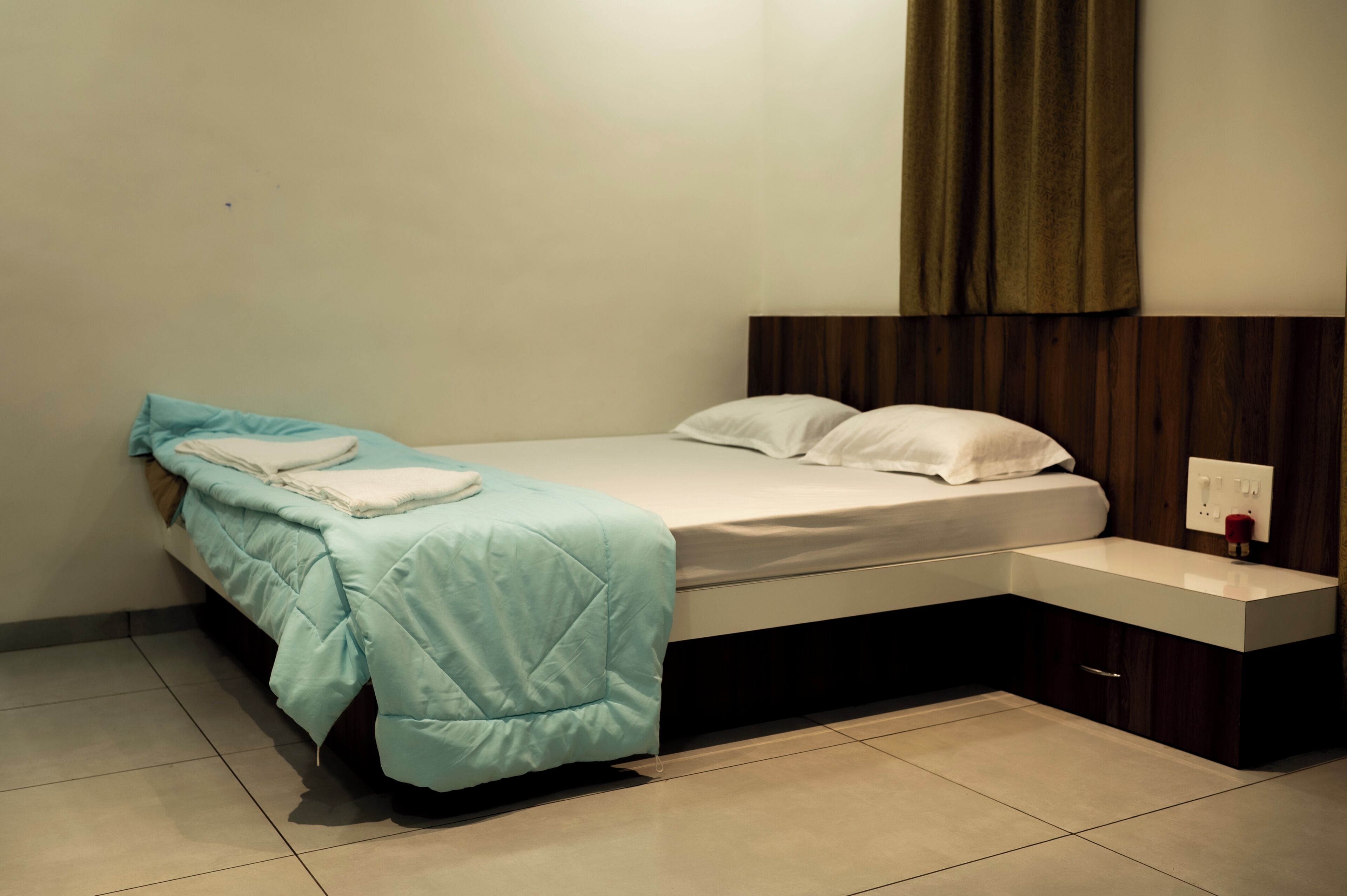Double Room, City View | Iron/ironing board, free WiFi