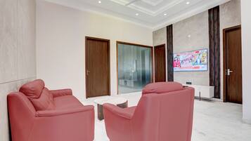 Coin salon dans le hall