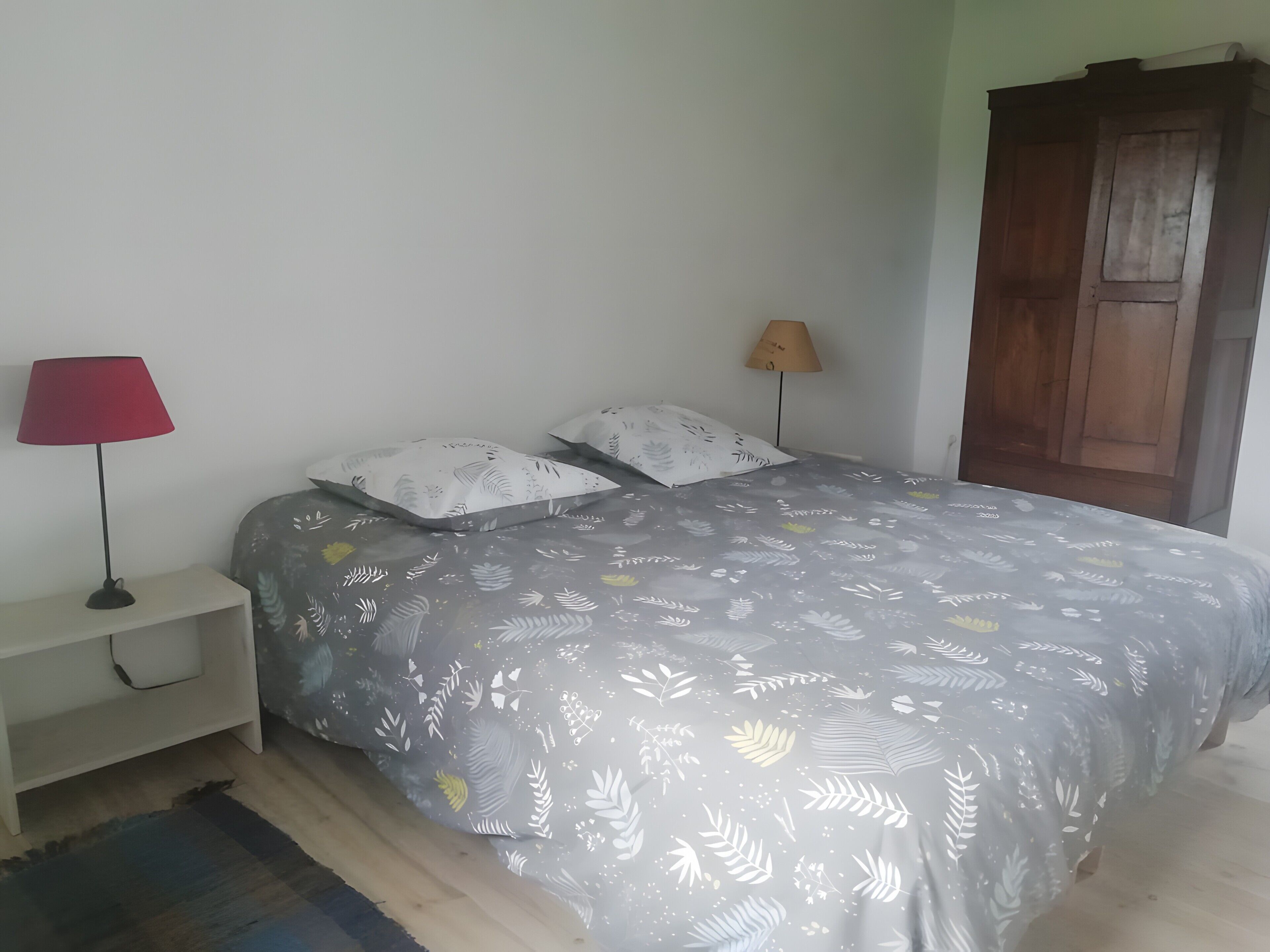 Tabla de planchar con plancha y wifi 