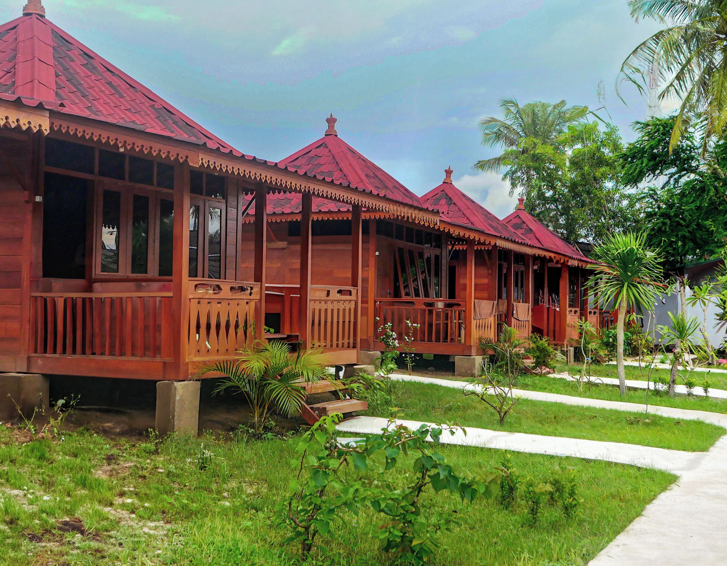 書桌、手提電腦 工作空間、免費 Wi-Fi