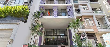 Fachada da propriedade