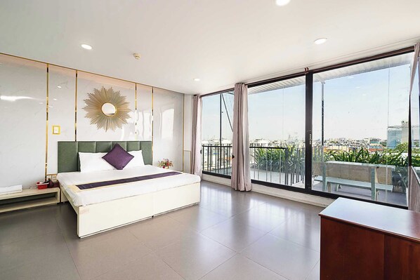 Deluxe Suite | Free WiFi, bed sheets - Collection O Duc Dat Hotel - Go Vap  (Ho Chi Minh City)