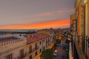 Terrace/patio - ZAO Hotel Firework & Sea View (Phu Quoc)