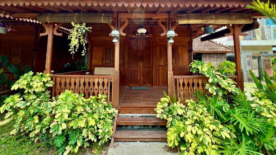 งลาราส รีสอร์ต ยอกยาการ์ตา