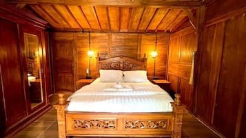 Luxury-Doppelzimmer | Schreibtisch, laptopgeeigneter Arbeitsplatz, kostenloses WLAN