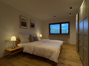 Luokittelematon kuva, 4 kautta 16, painike