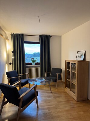 Luokittelematon kuva, 5 kautta 16, painike