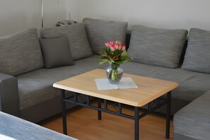 Interior - Apartment 'Almer' with Balcony and Wi-Fi (Brilon)