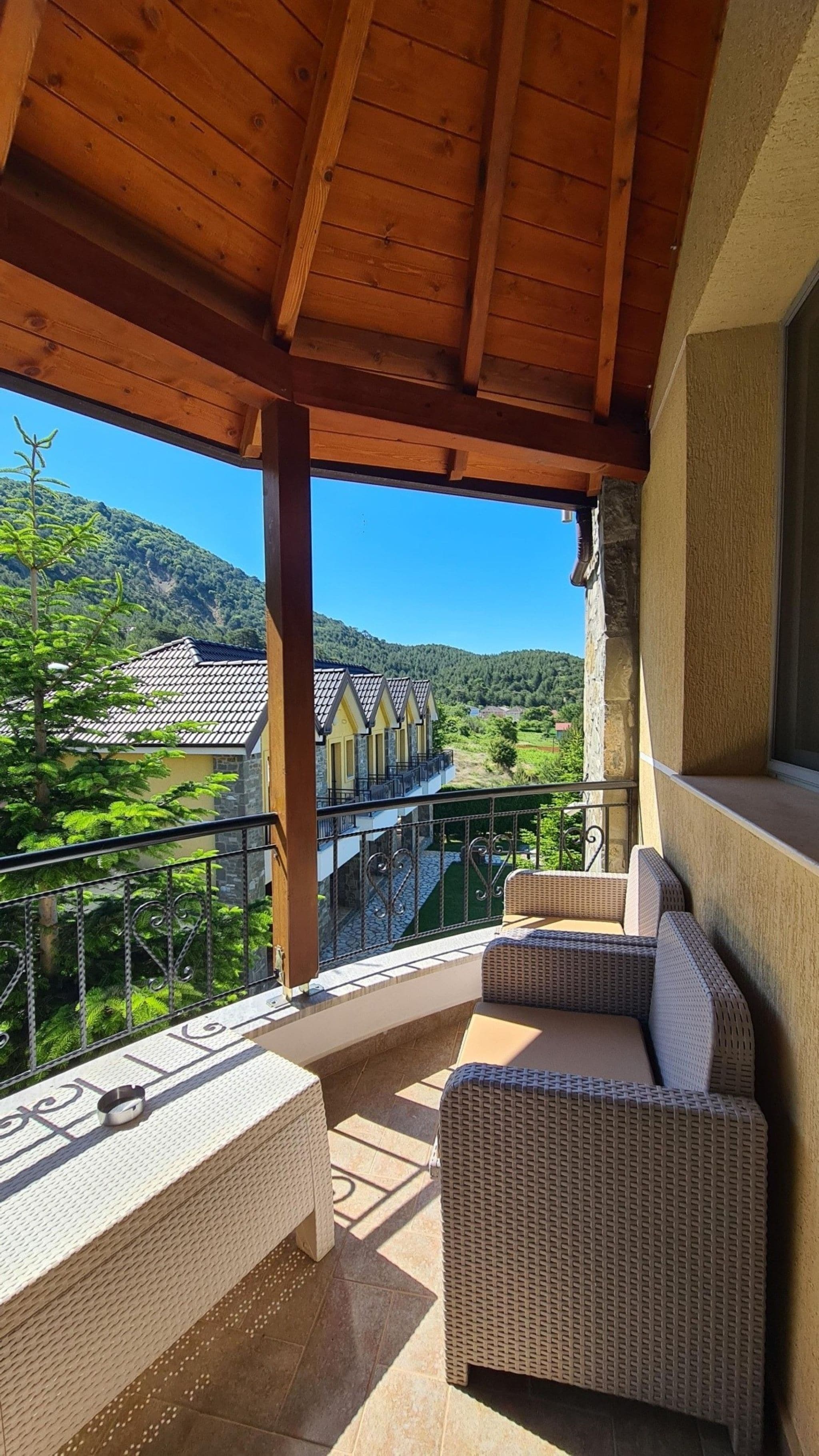 Căn hộ, ban công, quang cảnh vườn | Quang cảnh từ phòng