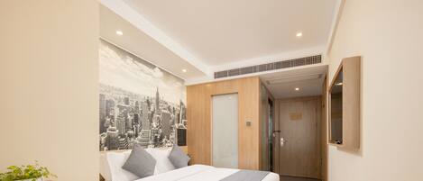 Comfort Twin Room, Non Smoking, Housekeeping | Premium bedding, memory foam beds, desk, laptop workspace