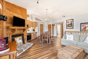Living area - NEW! Seven Springs Sunridge 1 BR Condo, Ski-In/Out (Champion)