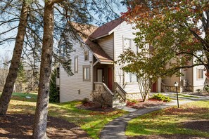 Exterior - NEW! Seven Springs Sunridge 1 BR Condo, Ski-In/Out (Champion)