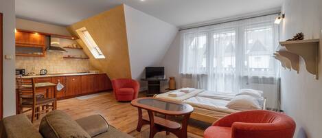 Studio Suite, Balcony