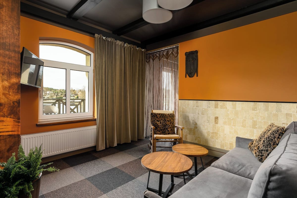 Individually decorated, individually furnished, free WiFi, bed sheets