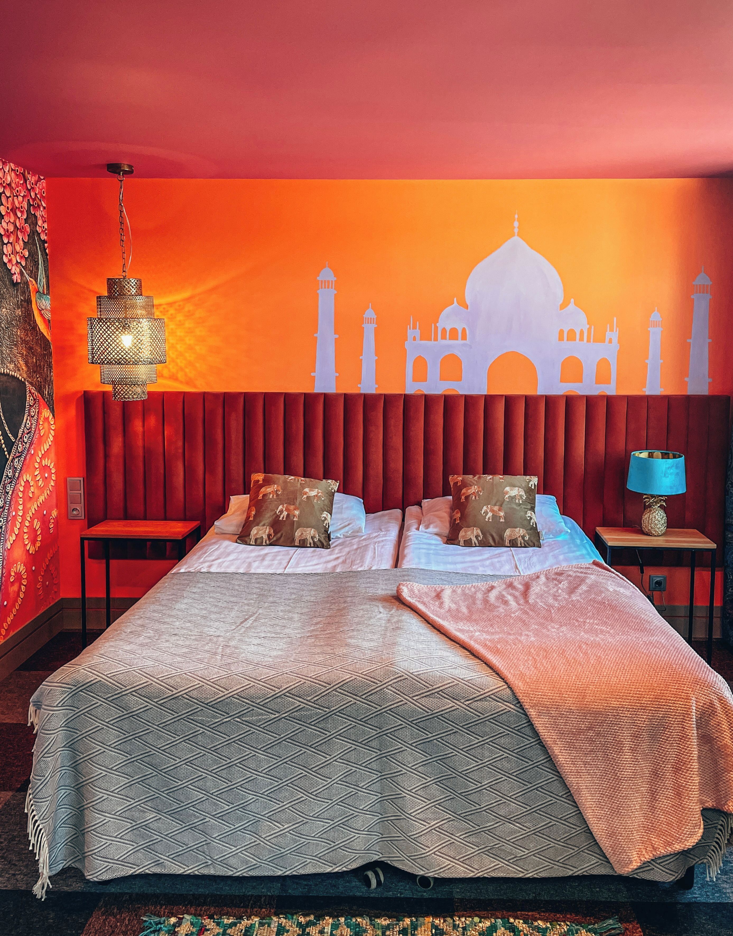 Comfort Double or Twin Room, Partial Lake View | Individually decorated, individually furnished, free WiFi, bed sheets