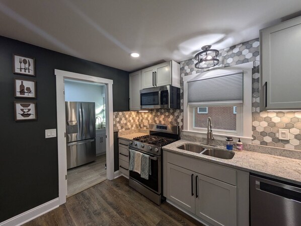 3 bedrooms - A122 Malone Home (Rome)