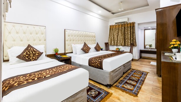 Room - Hotel Kabeer New Delhi Railway Station  (New Delhi)