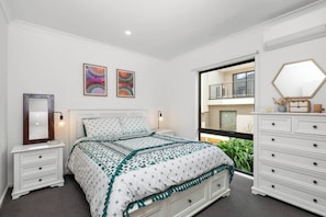 Villa, 2 Bedrooms, Smoking | 2 bedrooms - Modern Highton Hideaway Quiet Townhouse Comfort (Geelong)